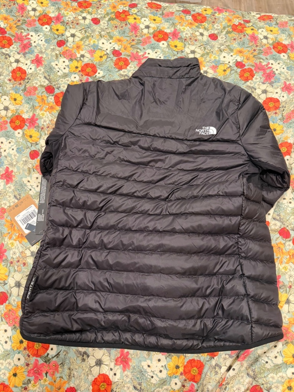 The North Face Terra Peak Jacket Women’s Medium Black New With Tags - Picture 3 of 4